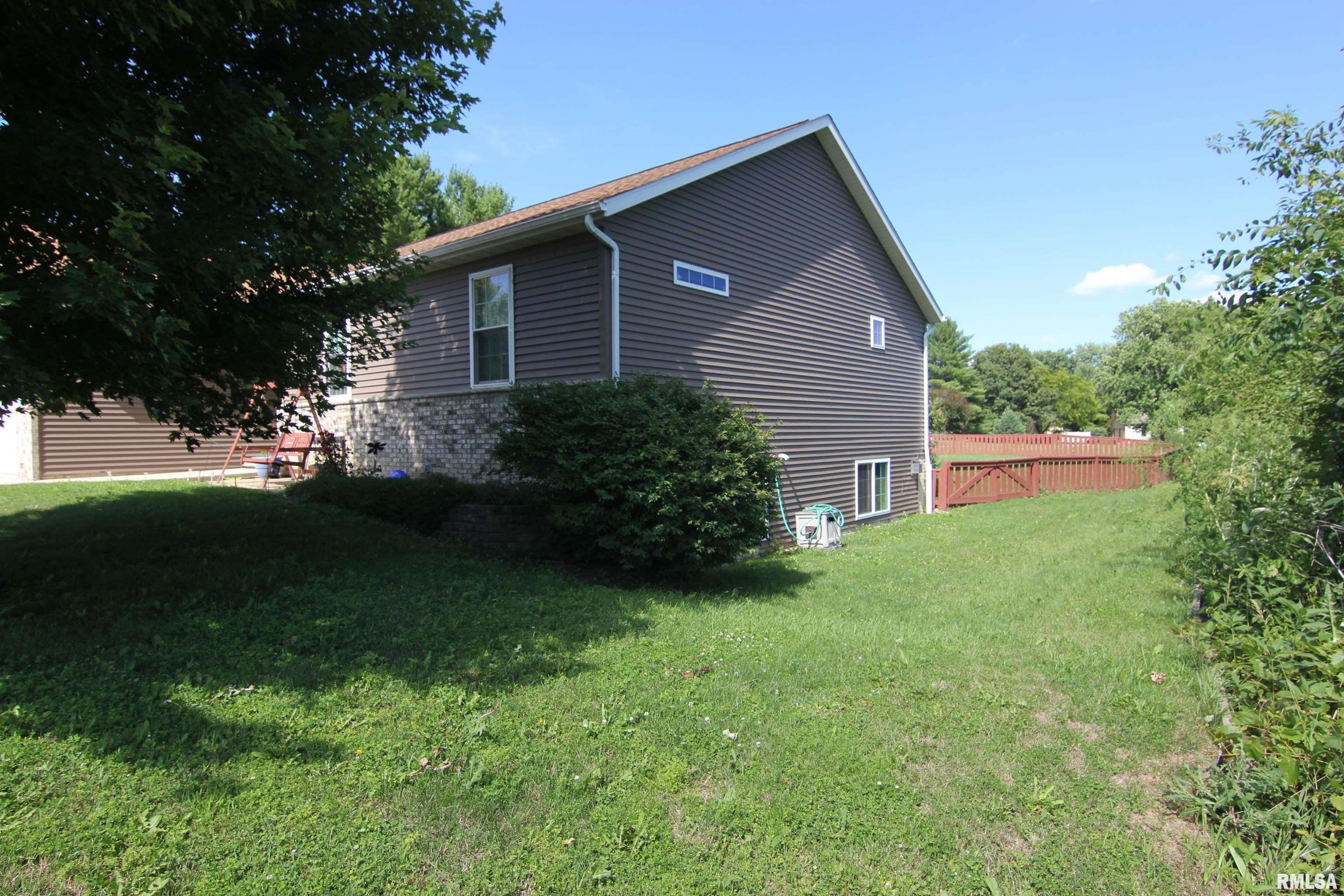 1502 Elizabeth Lane Metamora, IL 61548 - Photo 47 of 49