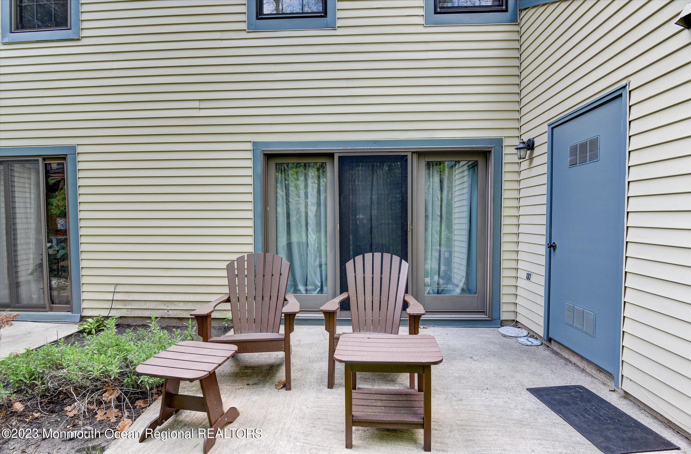 32 Balmoral Court Aberdeen, NJ 07747 - Photo 20 of 26 27-Patio