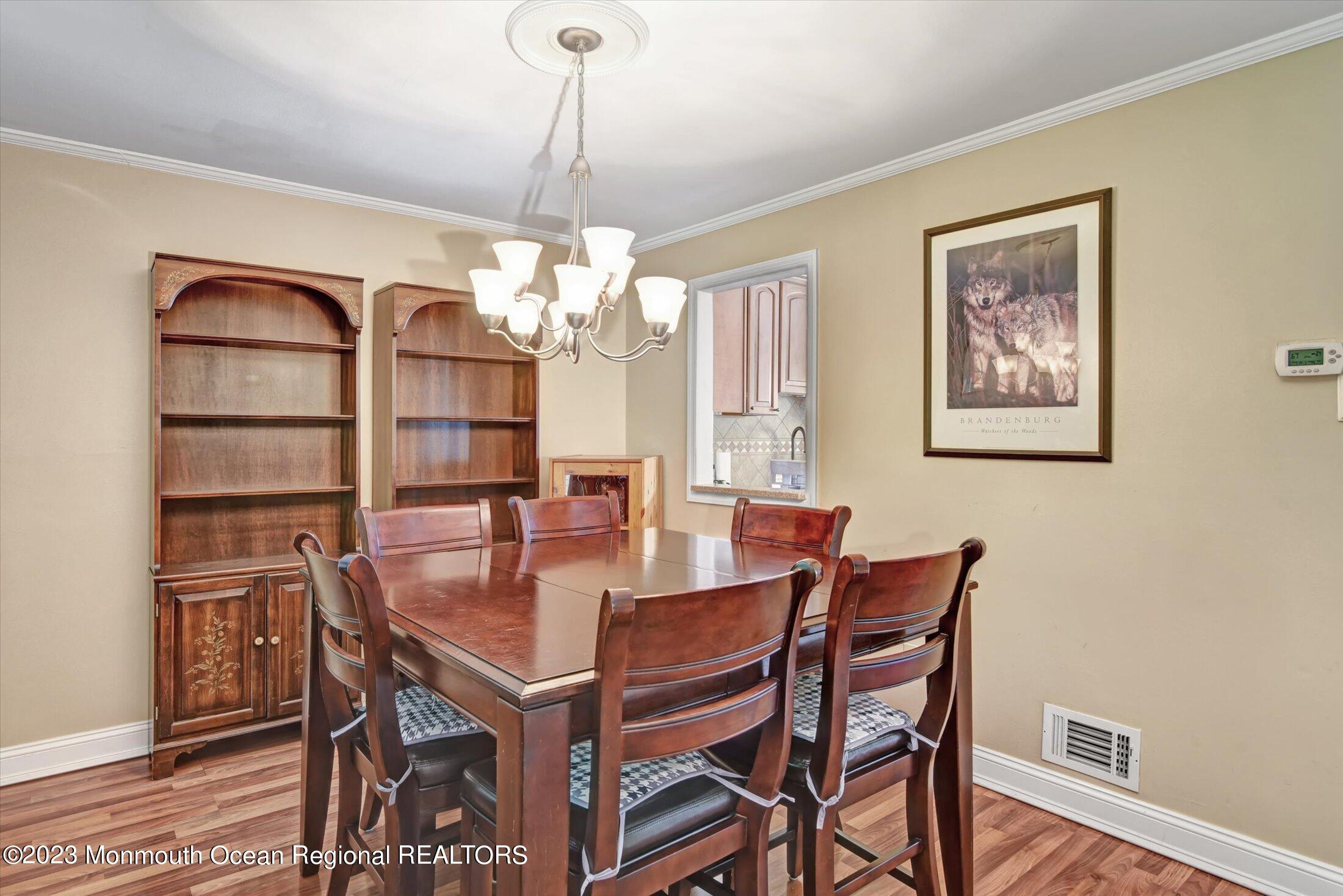 32 Balmoral Court Aberdeen, NJ 07747 - Photo 8 of 26 10-Dining Room