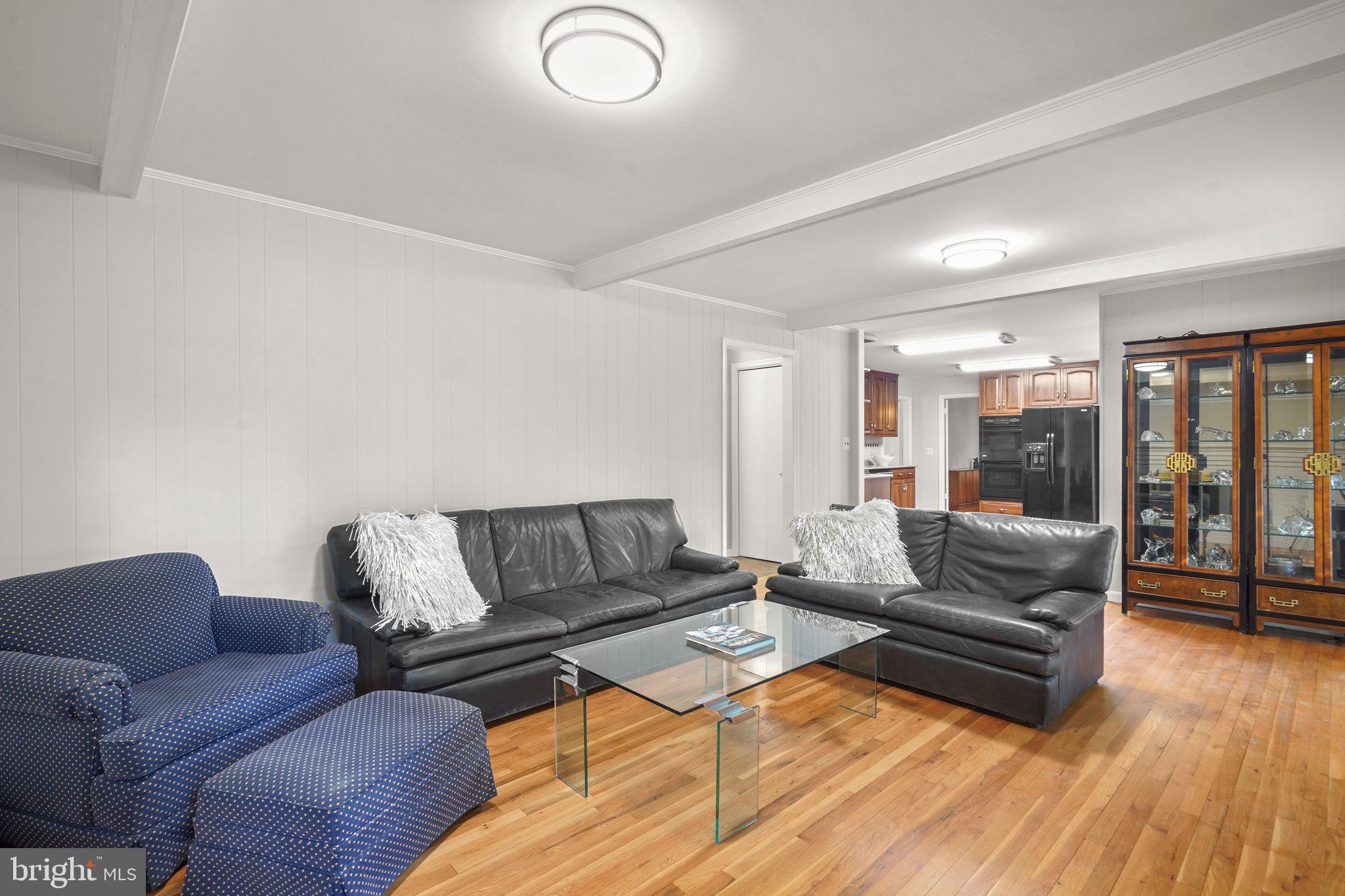 13800 Turnmore Road Silver Spring, MD 20906 - Photo 16 of 39 Family Room open to Kitchen
