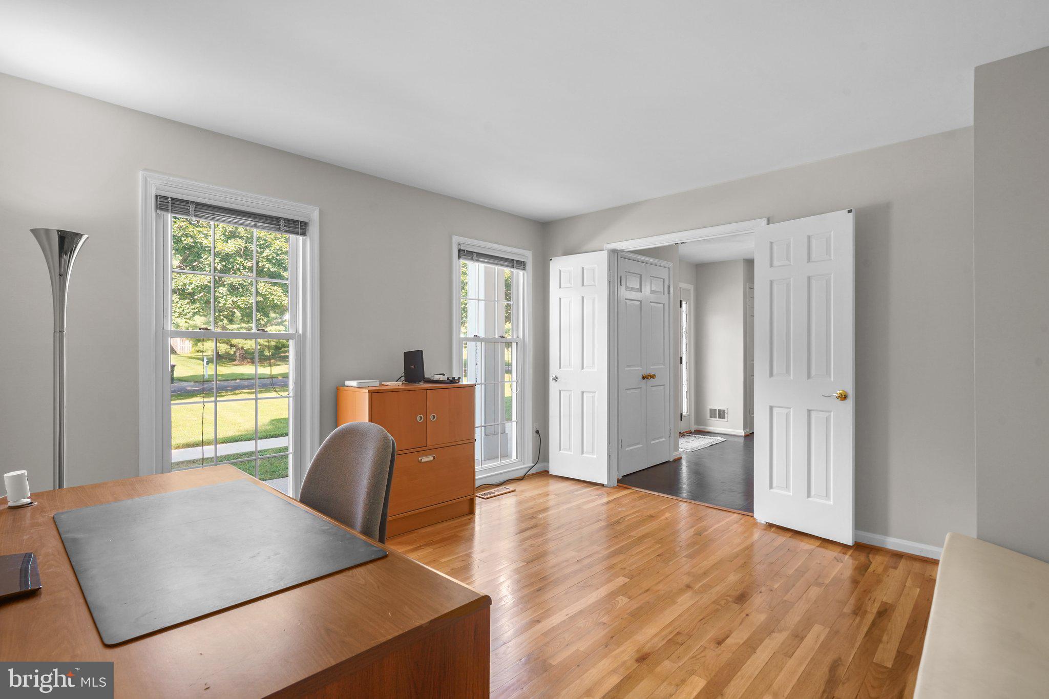 13800 Turnmore Road Silver Spring, MD 20906 - Photo 18 of 39 Private Home Office