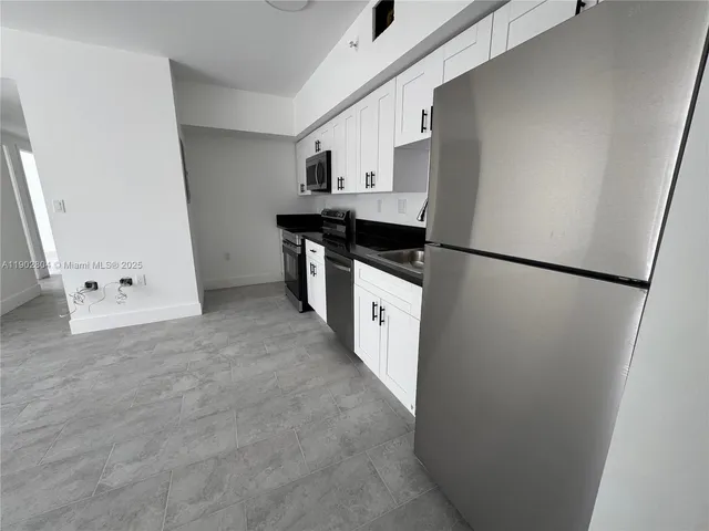 $4,500 | 147 Northwest 59th Street, Unit 206, Miami, FL 33127