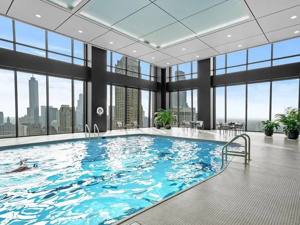 $3,700 | 175 East Delaware Place, Unit 5712, Chicago, IL 60611