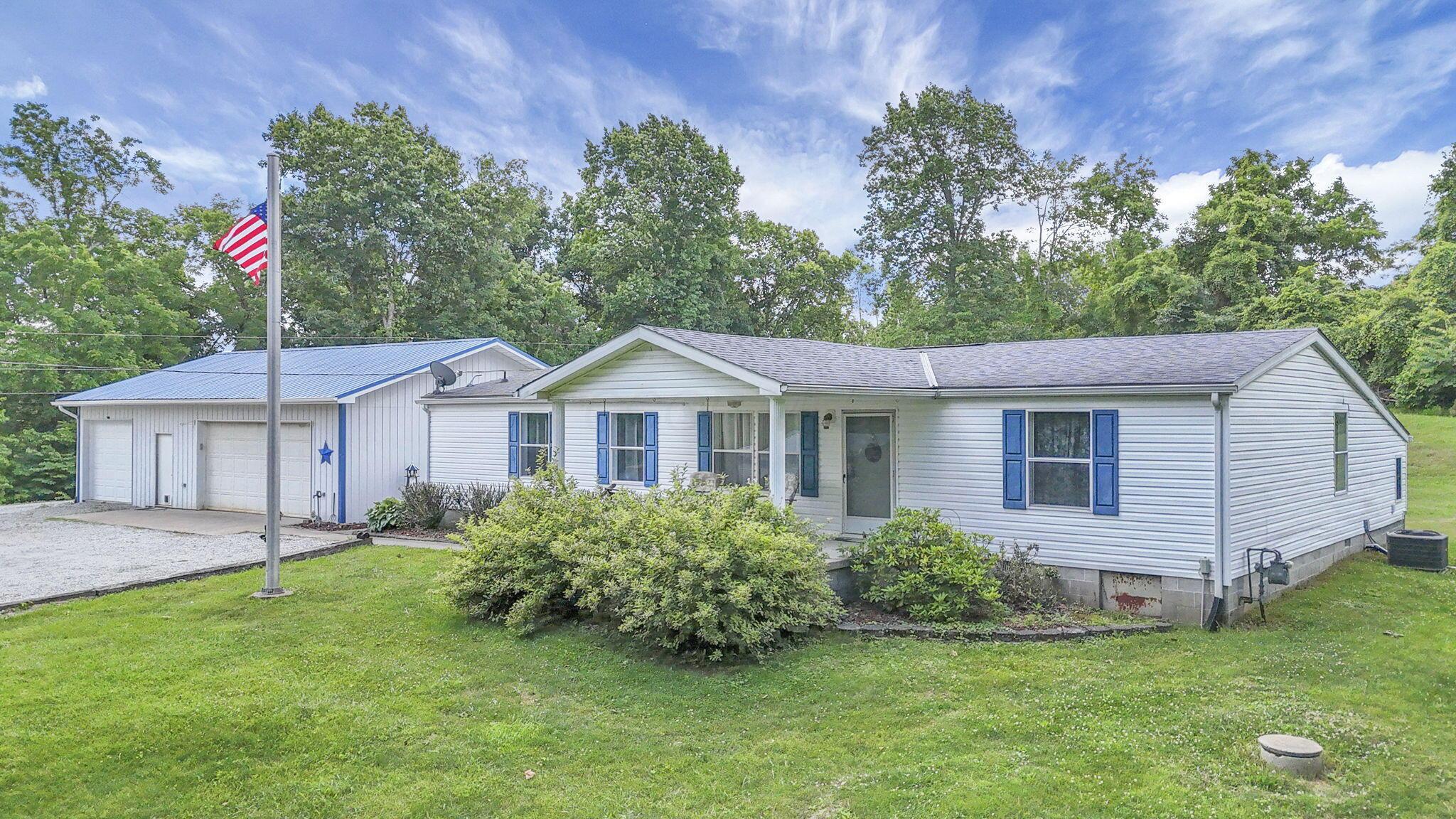 36462 Smith Chapel Road Logan, OH 43138 - Photo 2 of 43