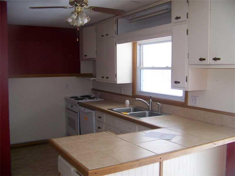 1528 Fry Road Greenwood, IN 46142 - Photo 4 of 6 Gallery Image 4