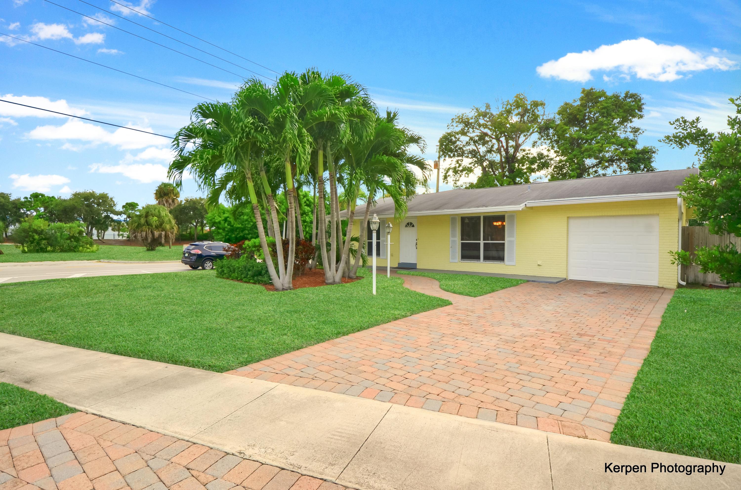 22219 Southwest 63rd Avenue Boca Raton, FL 33428 - Photo 1 of 20 3-12-DSC_6365