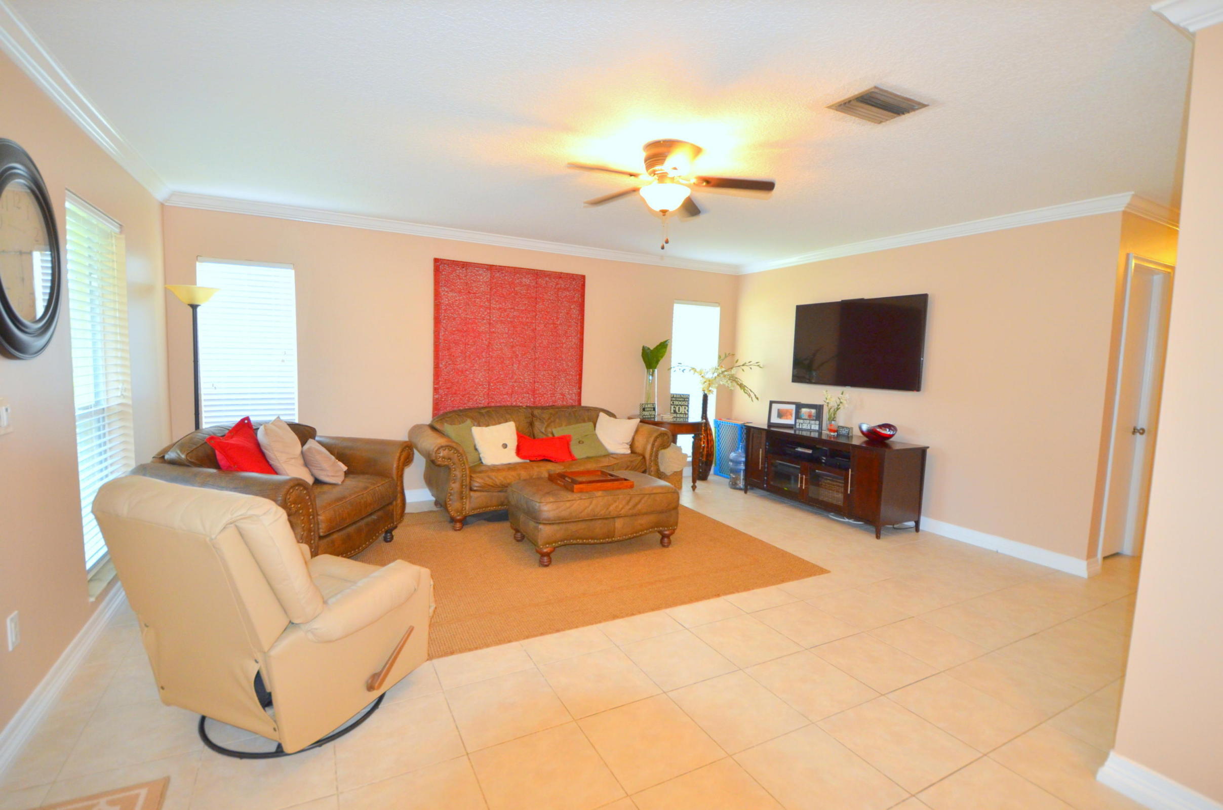 22219 Southwest 63rd Avenue Boca Raton, FL 33428 - Photo 13 of 20 10