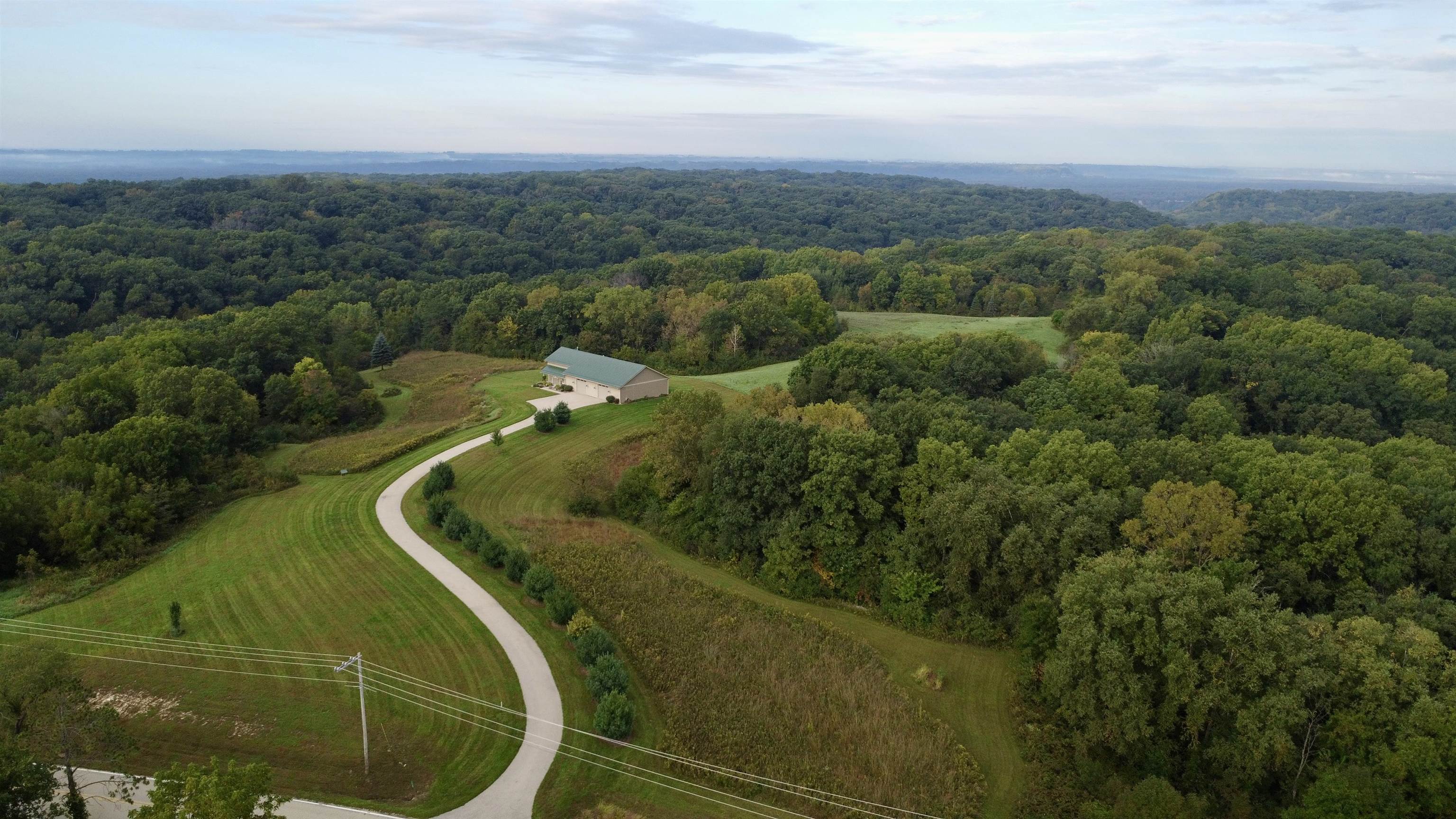 16168 Scenic Ridge Road Savanna, IL 61074 - Photo 2 of 75 Gallery Image 2