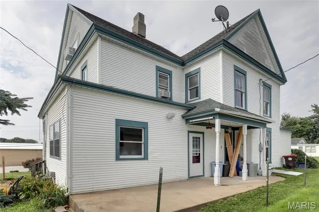 $239,900 | 222 New Street, Palmyra, MO 63461