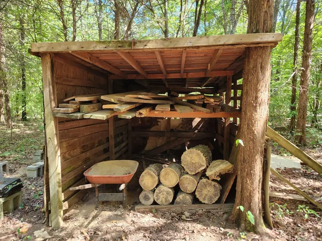 a view of outdoor space