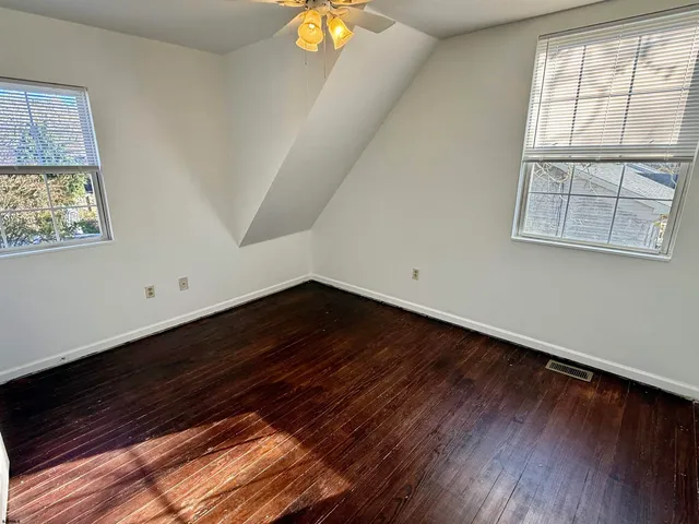 $2,500 | 1309 Matthews Avenue, Unit B, Mays Landing, NJ 08330