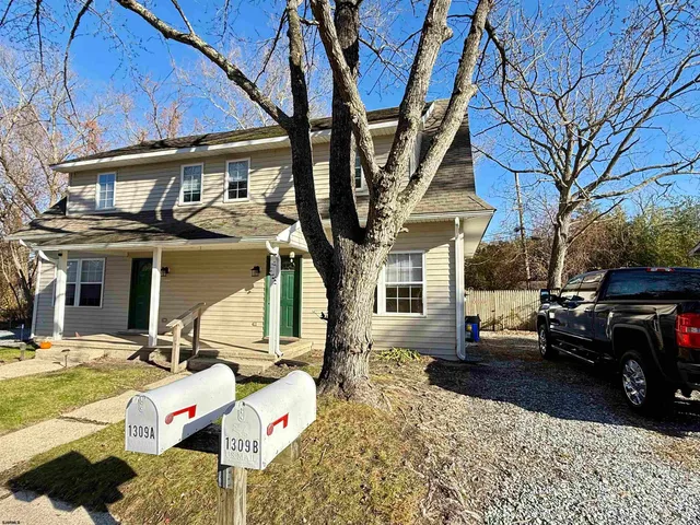 $2,500 | 1309 Matthews Avenue, Unit B, Mays Landing, NJ 08330