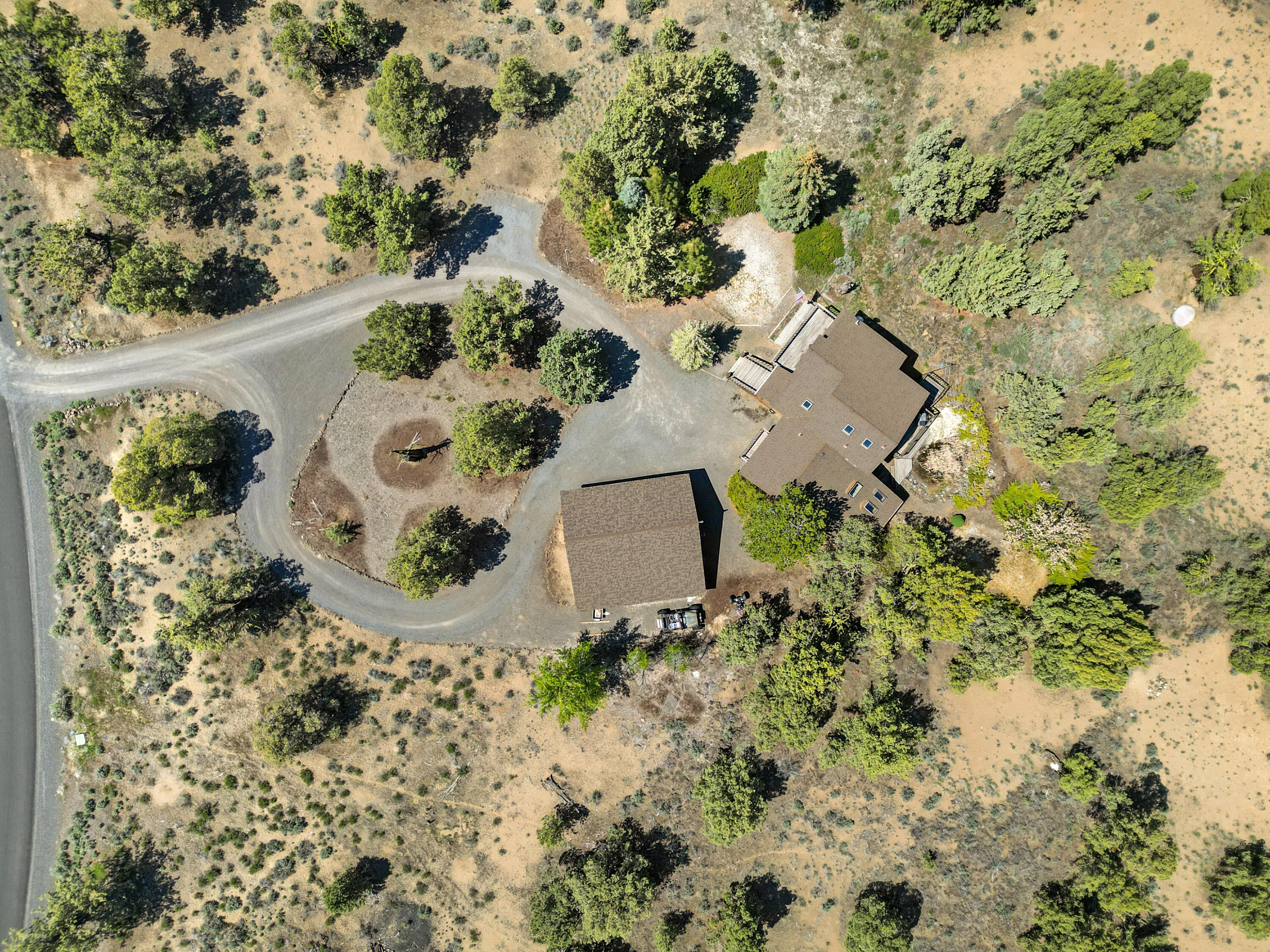 64472 McGrath Road Bend, OR 97701 - Photo 9 of 27 DJI_0093