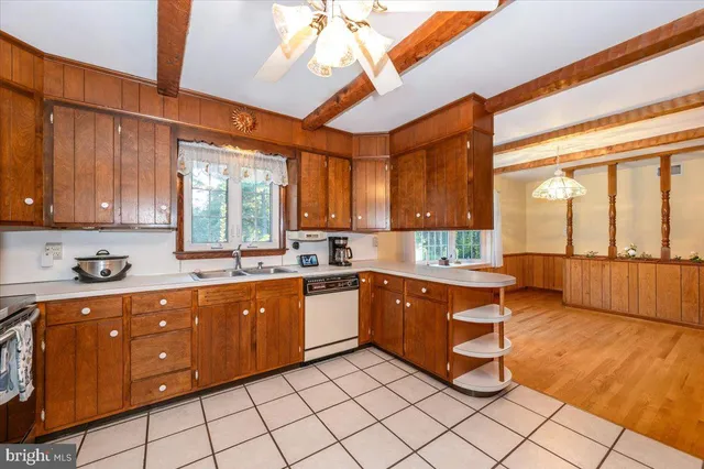 $392,500 | 16627 Kendle Road, Williamsport, MD 21795