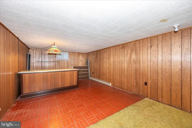 $392,500 | 16627 Kendle Road, Williamsport, MD 21795