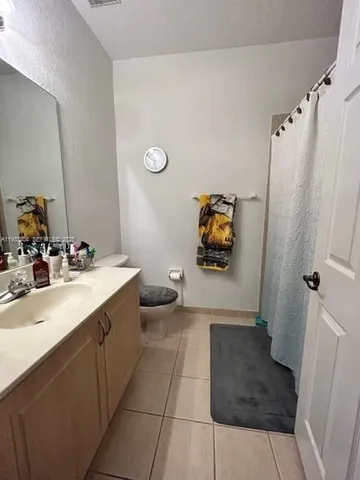 $3,900 | 10721 Northwest 81st Lane, Doral, FL 33178