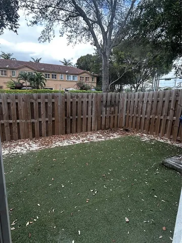 $3,900 | 10721 Northwest 81st Lane, Doral, FL 33178