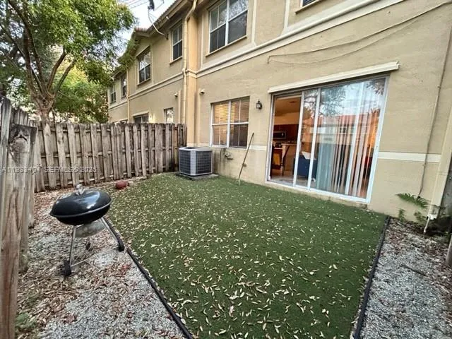 $3,900 | 10721 Northwest 81st Lane, Doral, FL 33178