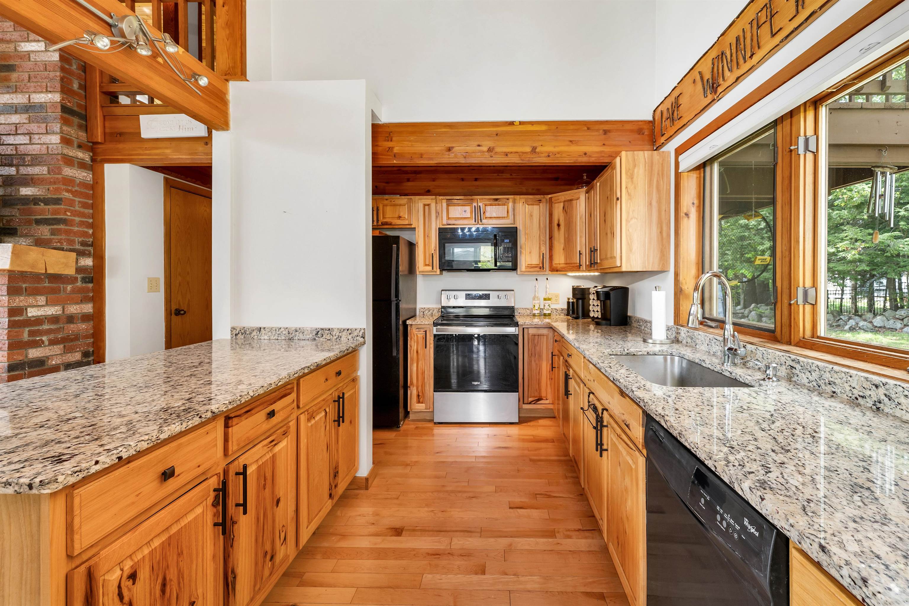 7 Croft Way Laconia, NH 03246 - Photo 12 of 60