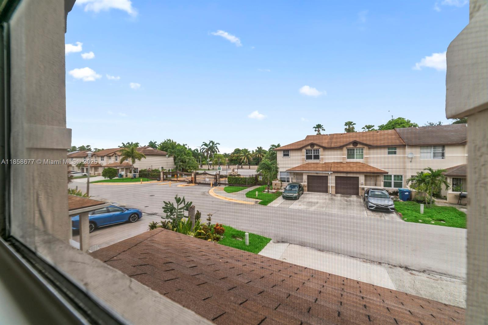 3358 Northwest 198th Terrace Miami Gardens, FL 33056 - Photo 19 of 26