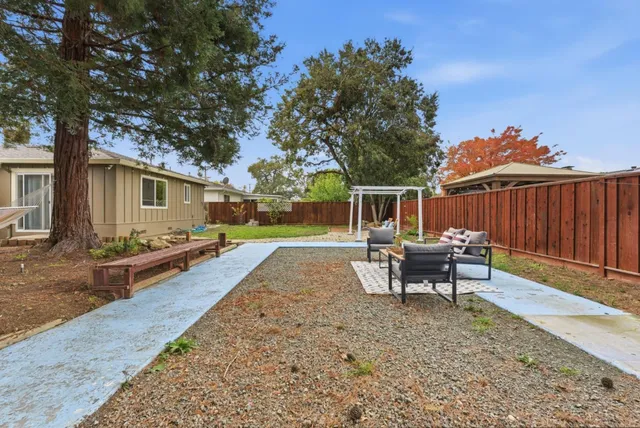 $858,888 | 3991 Mulberry Drive, Concord, CA 94519