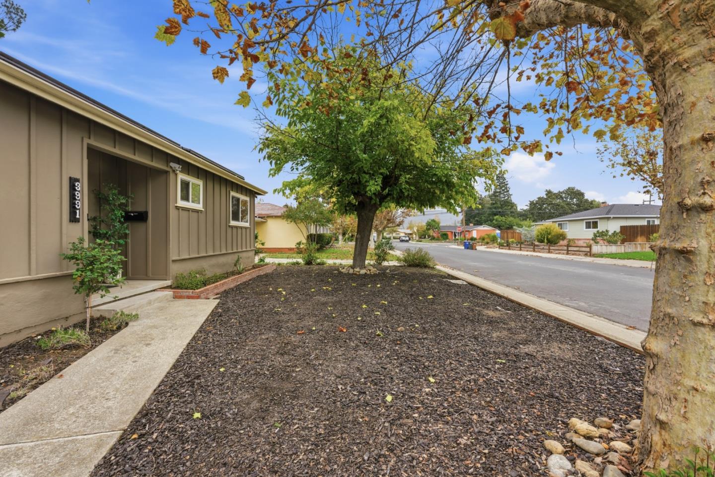 3991 Mulberry Drive Concord, CA 94519 - Photo 9 of 75