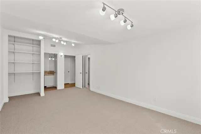 $1,899,000 | 6022 Elba Place, Woodland Hills, CA 91367