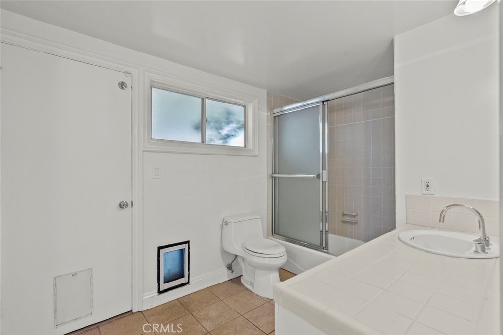 6022 Elba Place Woodland Hills, CA 91367 - Photo 27 of 59