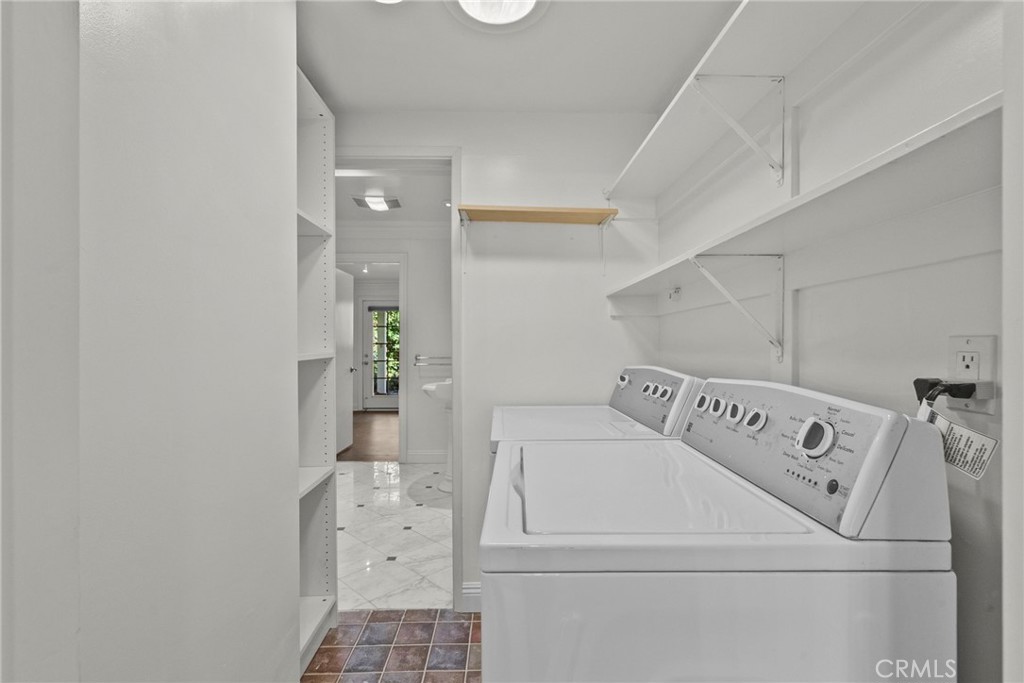 6022 Elba Place Woodland Hills, CA 91367 - Photo 28 of 59