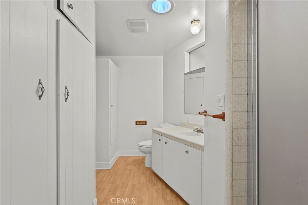 6022 Elba Place Woodland Hills, CA 91367 - Photo 37 of 59