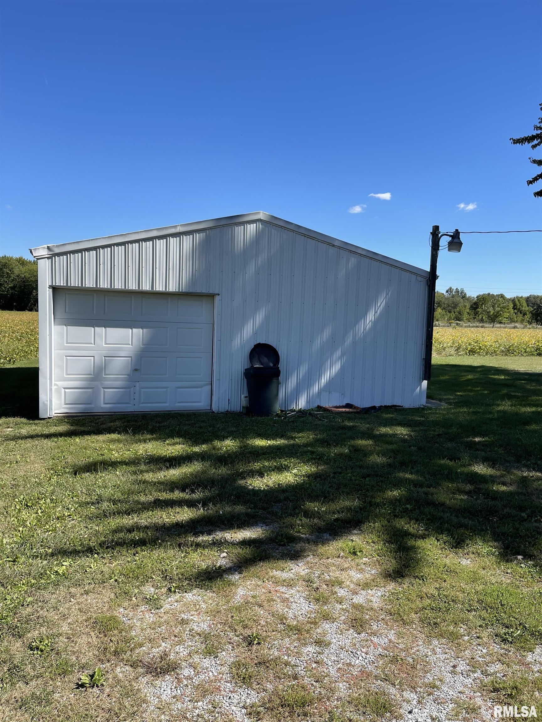 5312 Gannett Road Mulkeytown, IL 62865 - Photo 3 of 19 Gallery Image 3