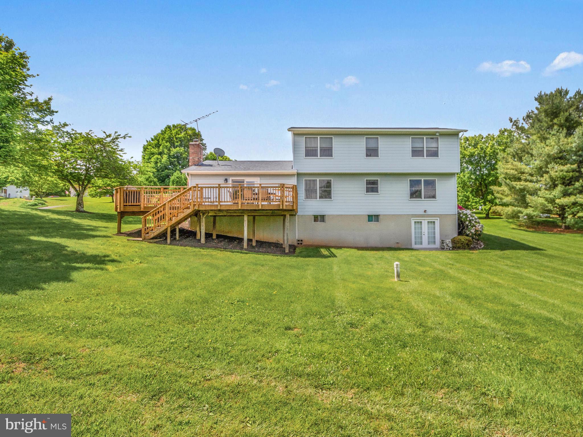 6627 Wind Ridge Road Mount Airy, MD 21771 - Photo 30 of 33 What a fantastic Backyard!