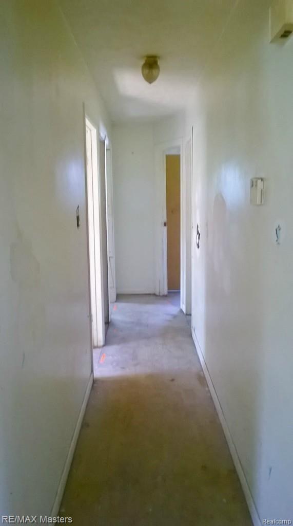 673 Ford Road Carleton, MI 48117 - Photo 7 of 19 HALLWAY