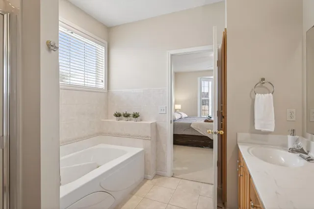 $440,000 | 17475 90th Avenue North, Maple Grove, MN 55311