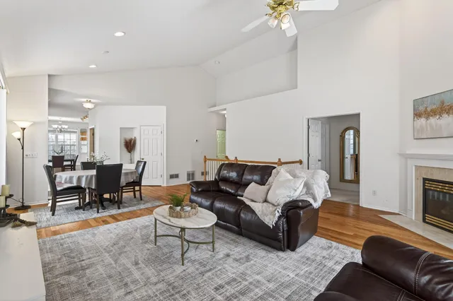 $440,000 | 17475 90th Avenue North, Maple Grove, MN 55311