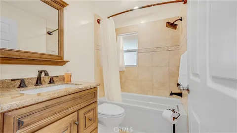 $1,335,000 | 1232 East Elmwood Avenue, Burbank, CA 91501