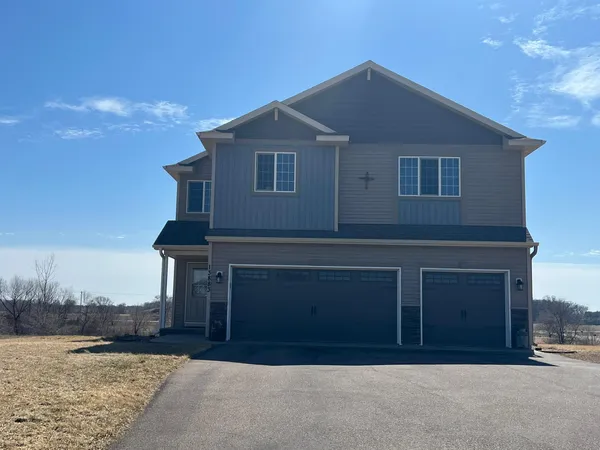 $425,000 | 13883 306th Ct N West, Princeton, MN 55371