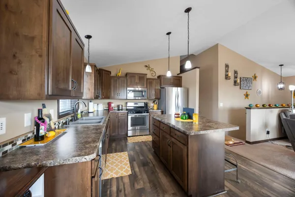 $425,000 | 13883 306th Ct N West, Princeton, MN 55371