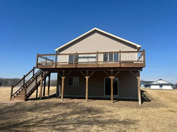 $425,000 | 13883 306th Ct N West, Princeton, MN 55371