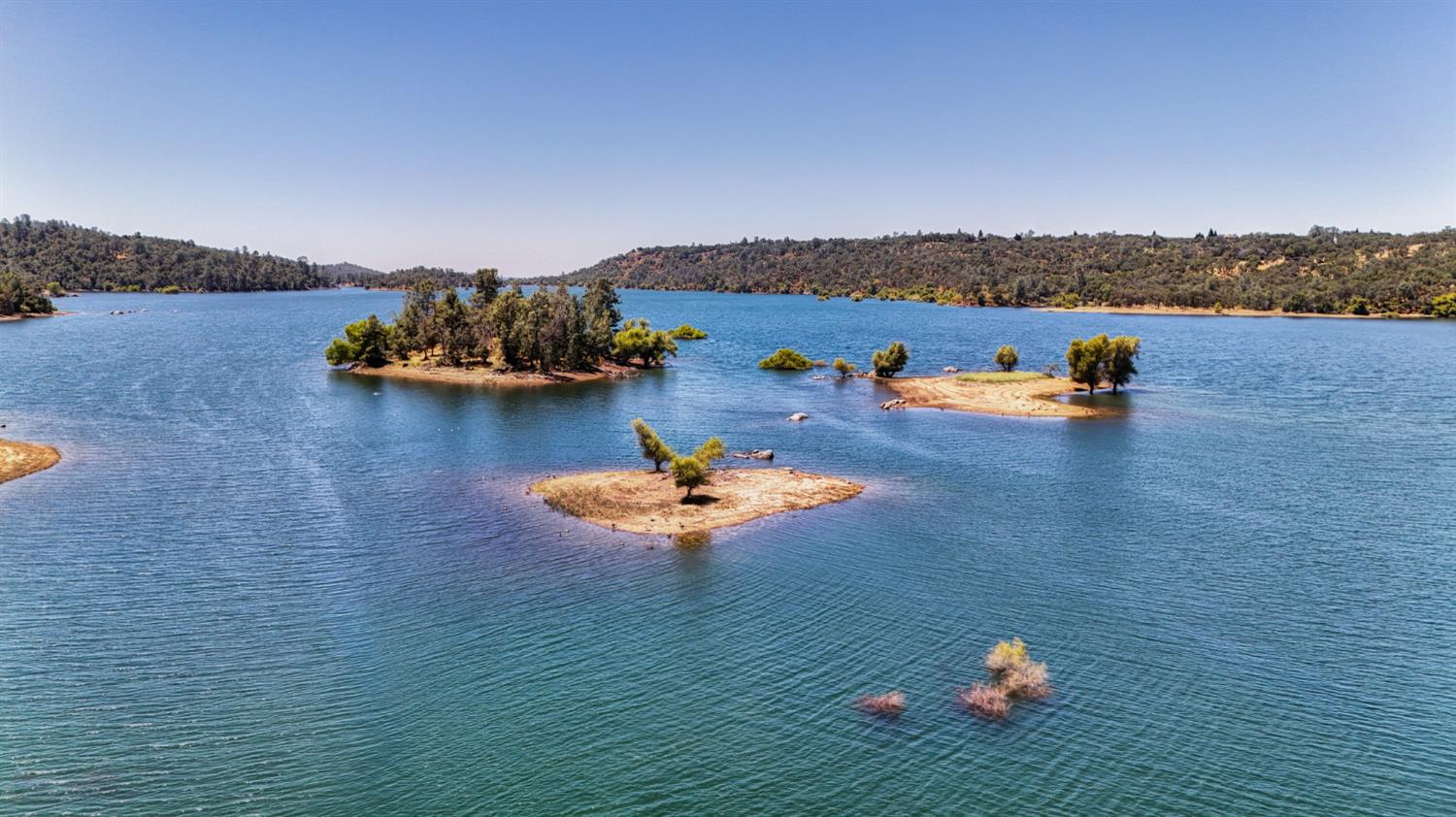 6500 Goose Flat Road Pilot Hill, CA 95664 - Photo 5 of 32 Little islands in the cove.