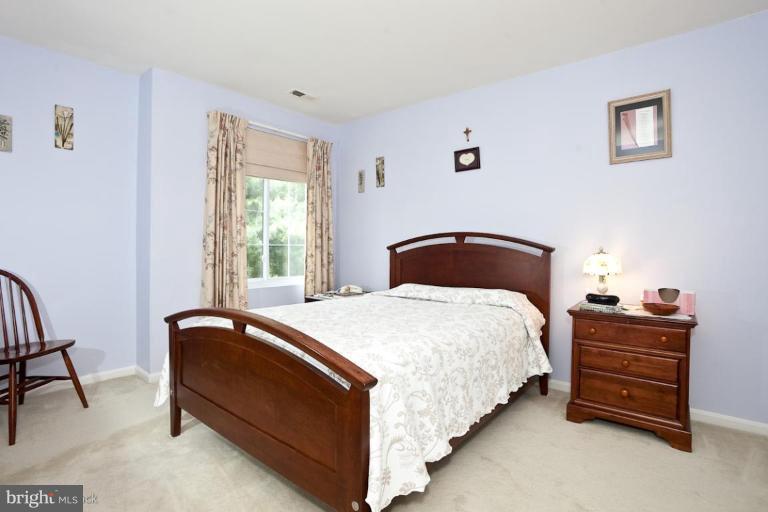 404 Kilree Road, Unit 201 Lutherville-Timonium, MD 21093 - Photo 10 of 16 Bedroom #1