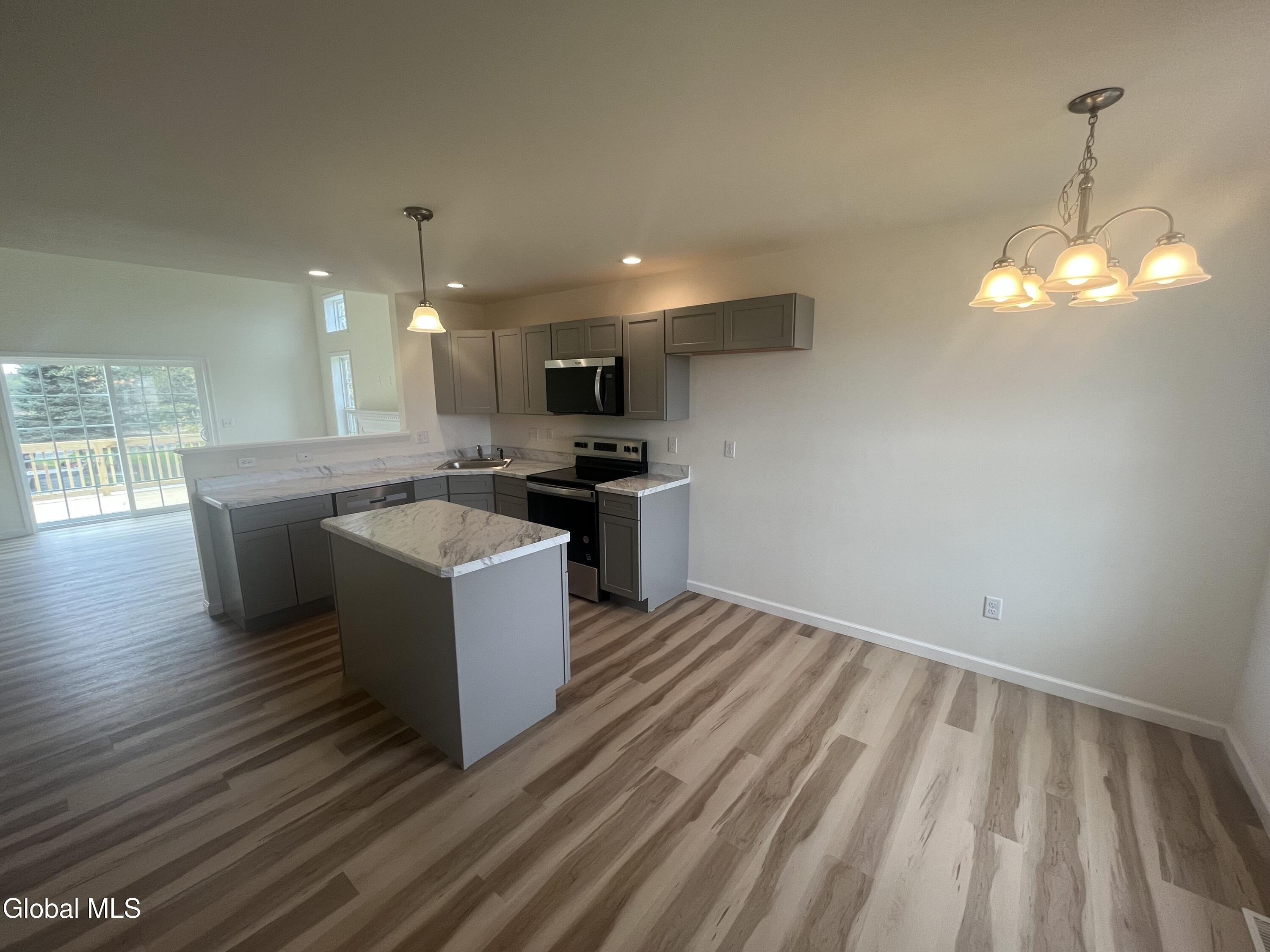 5 Tap In Lane Mechanicville, NY 12118 - Photo 8 of 8 IMG_1925