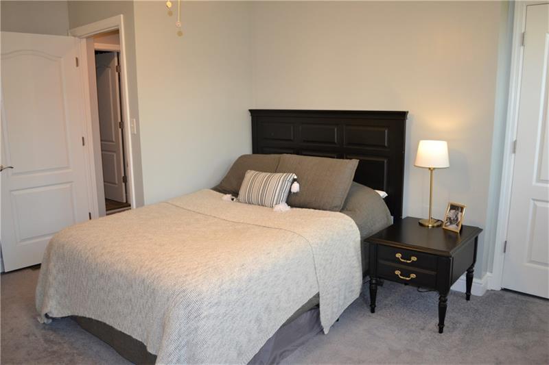 342 Service Way Pittsburgh, PA 15201 - Photo 13 of 23 MASTER BEDROOM