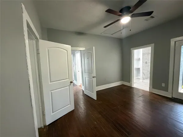 $2,950 | 1418 Yale Street, Houston, TX 77008