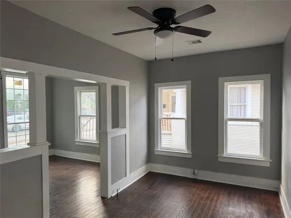 $2,950 | 1418 Yale Street, Houston, TX 77008