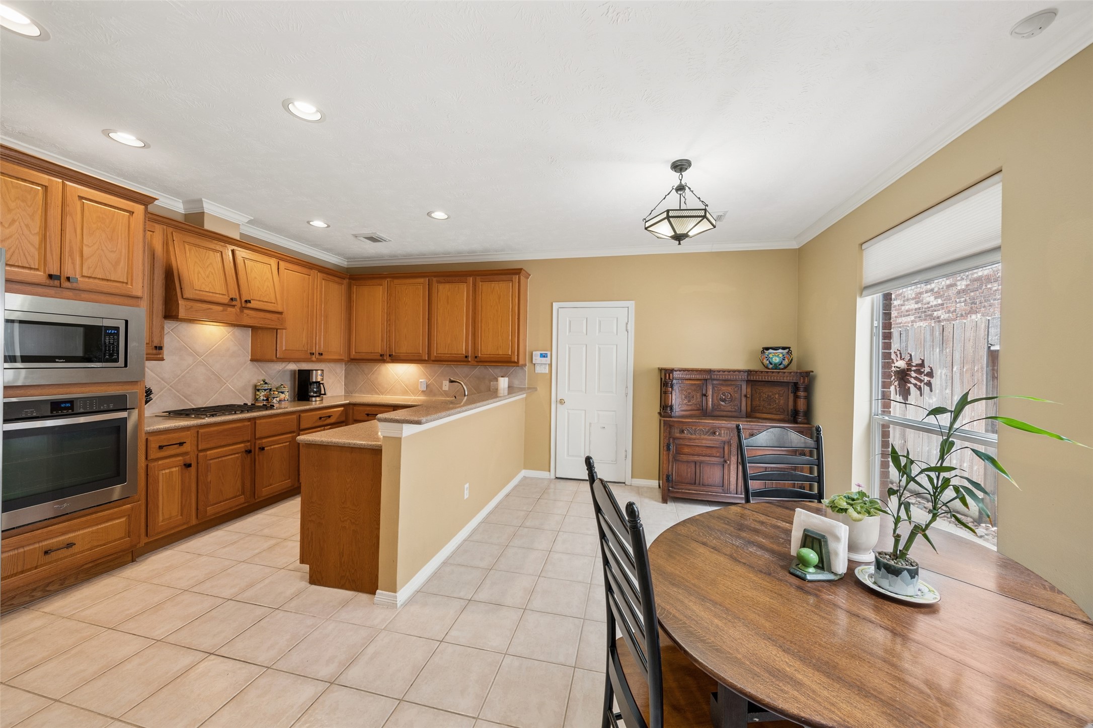 5232 Eigel Street Houston, TX 77007 - Photo 12 of 41
