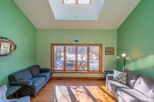 $895,000 | 23 Alyssum Drive, Amherst, MA 01002