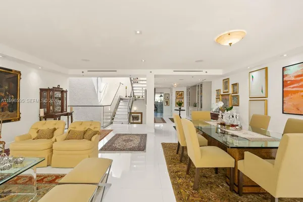 $23,500 | 1000 Venetian Way, Unit 105, Miami, FL 33139