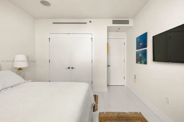 $23,500 | 1000 Venetian Way, Unit 105, Miami, FL 33139