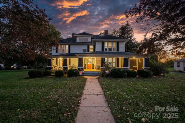 $525,000 | 2461 Startown Road, Newton, NC 28658